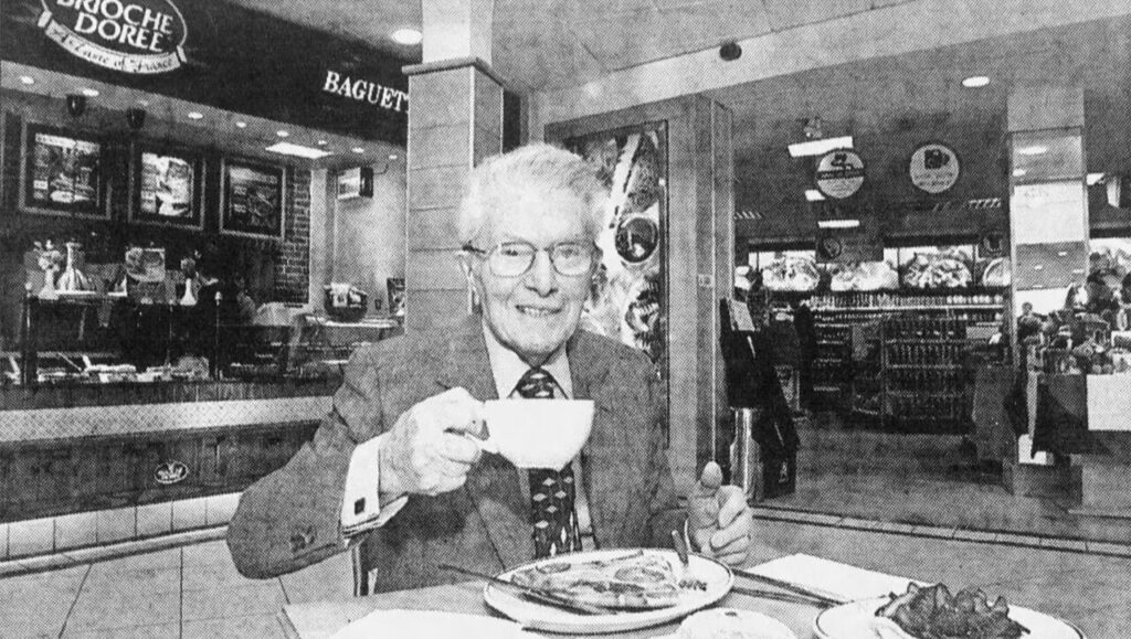 Egon Ronay enjoying a meal at London Gateway services