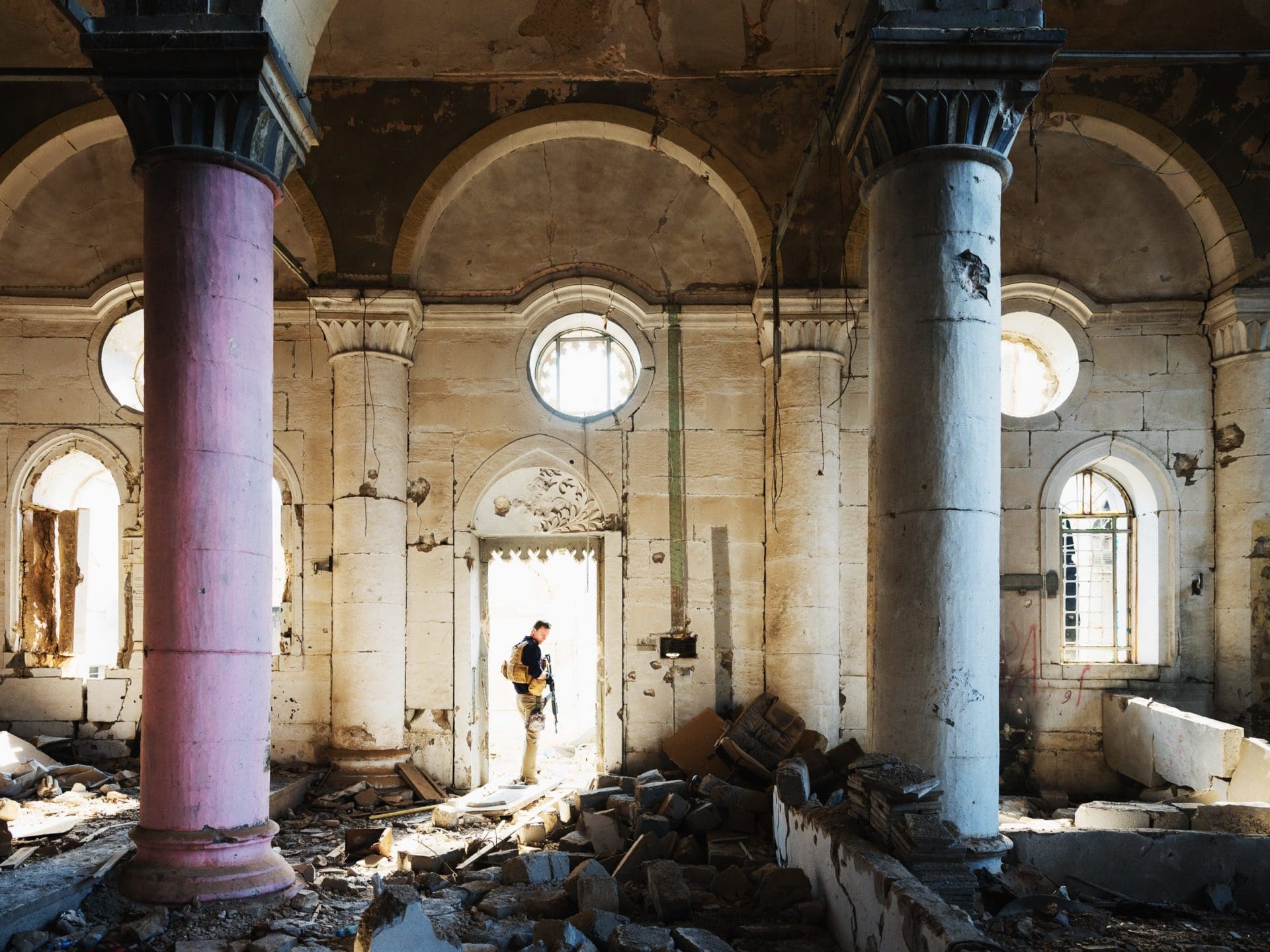 Mosul,,Iraq,,November,21,2018.,An,Unknown,Security,Contractor,Stands