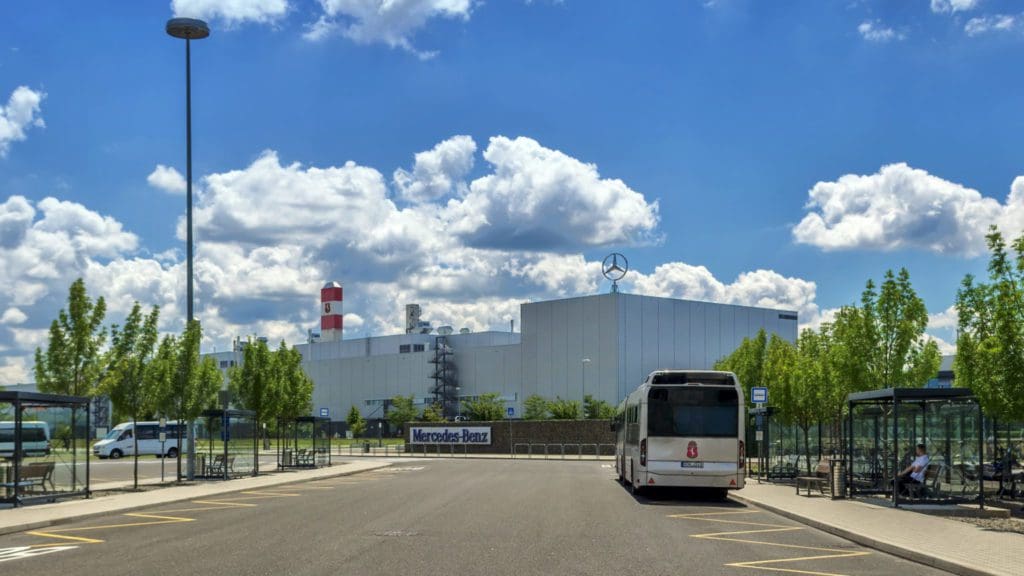 The building of the Mercedes plant in Kecskemét.