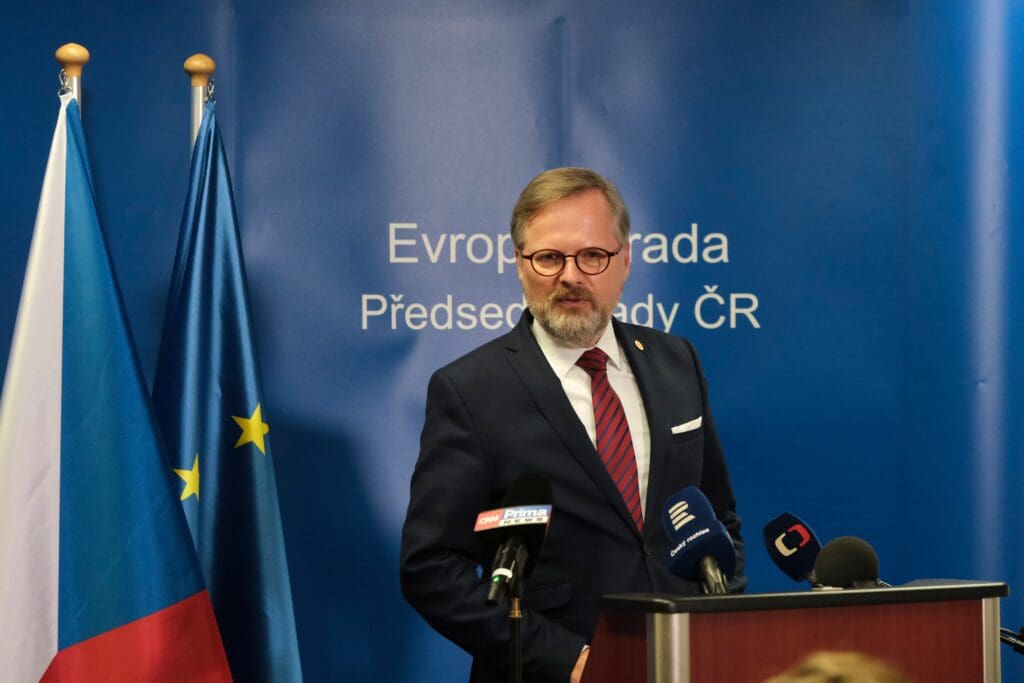 70 Thousand Czechs Took the Streets to Protest EU Sanctions