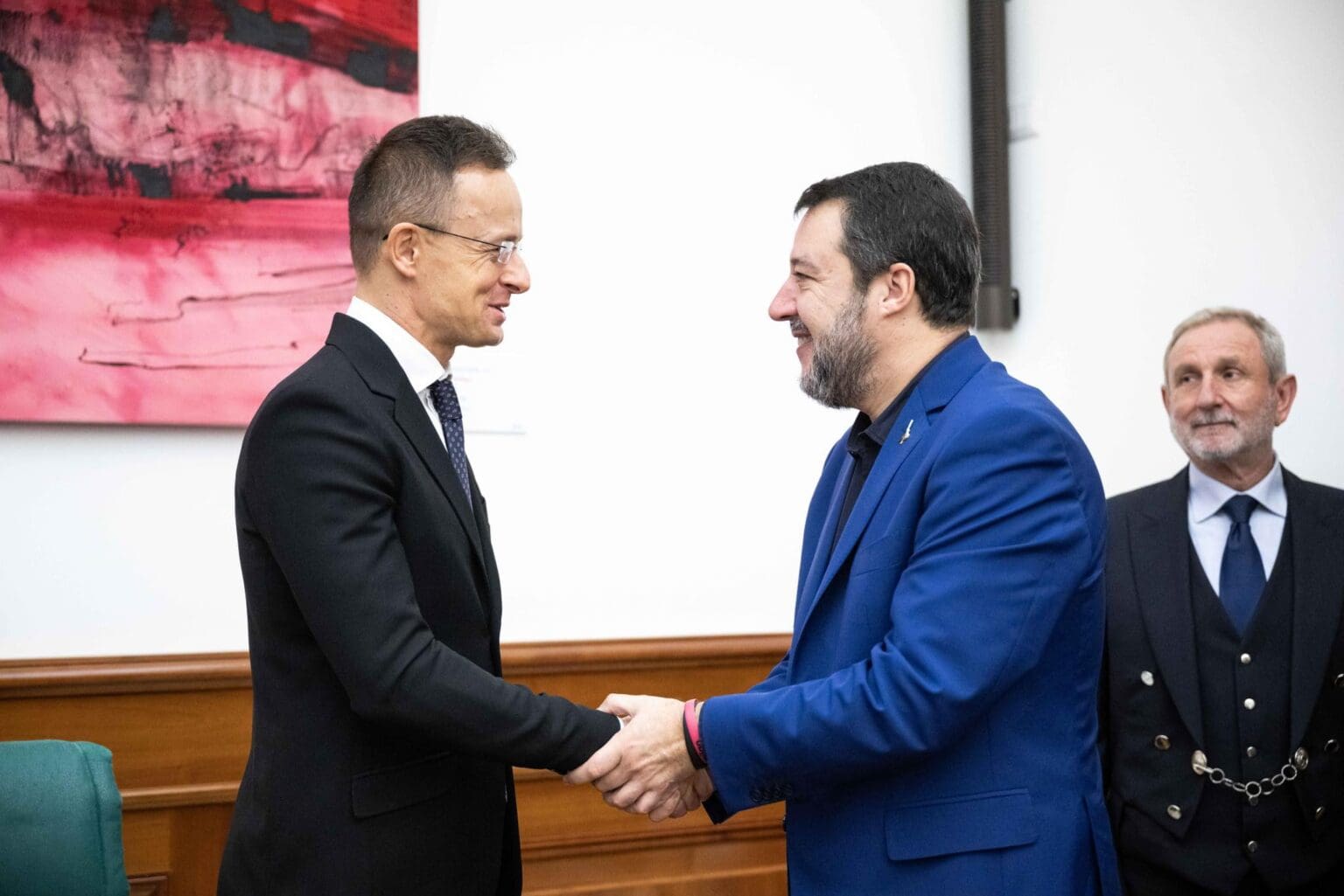 Szijjártó: Illegal Migration Needs to Be Stopped, Not Managed