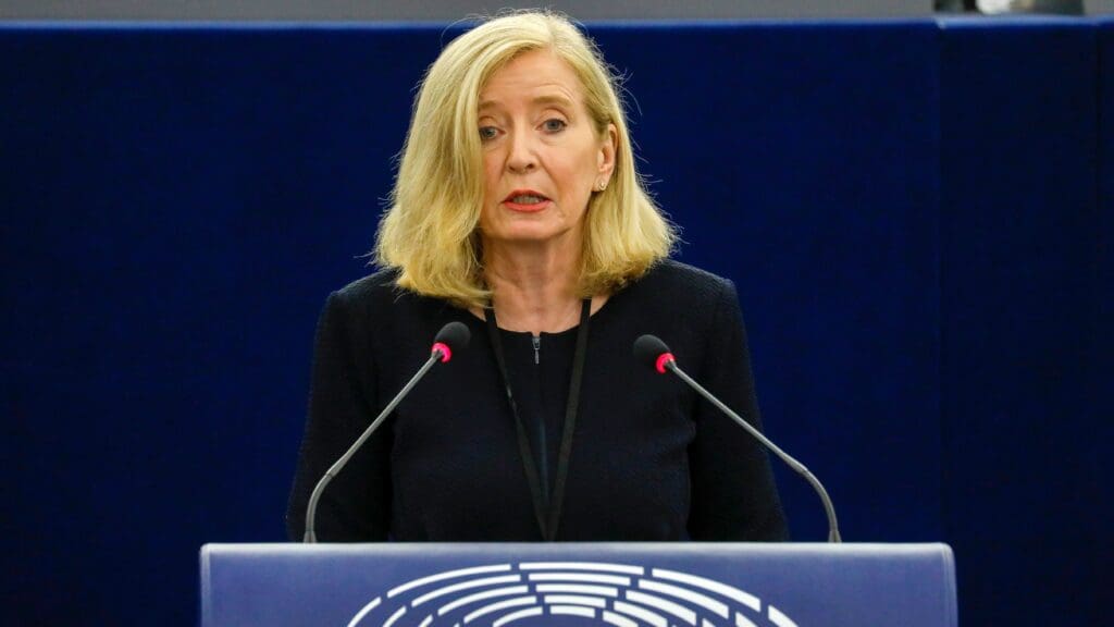 EU Ombudsman: EP Ethics Committee Should be Strengthened