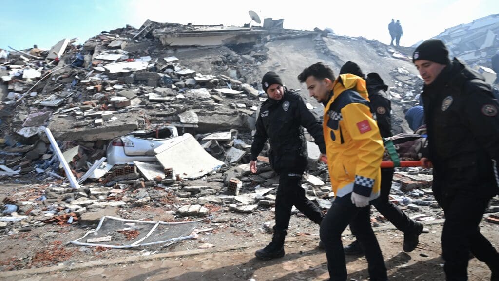 Hungarian Search and Rescue Team Arrives in Turkey after Tragic Earthquake