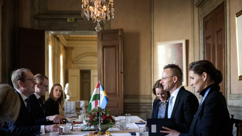 Hungarian Delegation to Meet With Nordic Leaders to Discuss NATO Bid