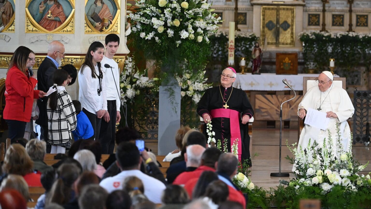 Pope Francis Highlights Importance of Charity in Remarks at St Elizabeth’s Church