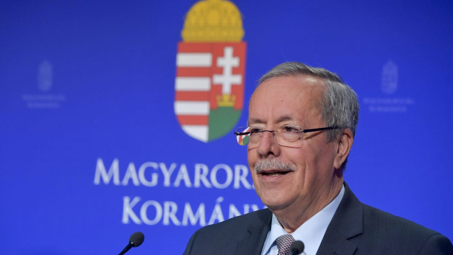 PM’s Chief Security Advisor: The Increasing Number of Illegal Immigrants Threatens Hungary