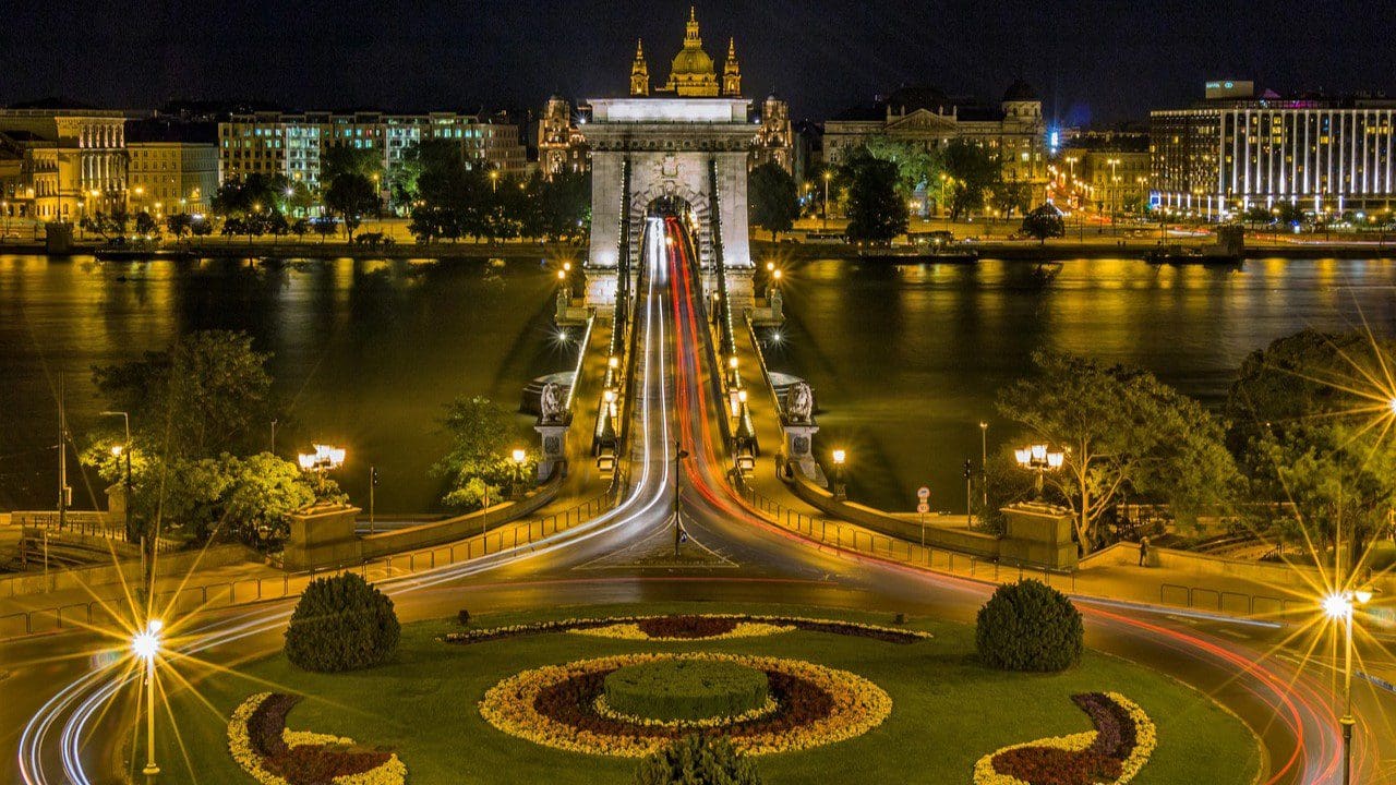 Clark Ádám Square, with the Chain Bridge and St Stephen's Basilica in the background.