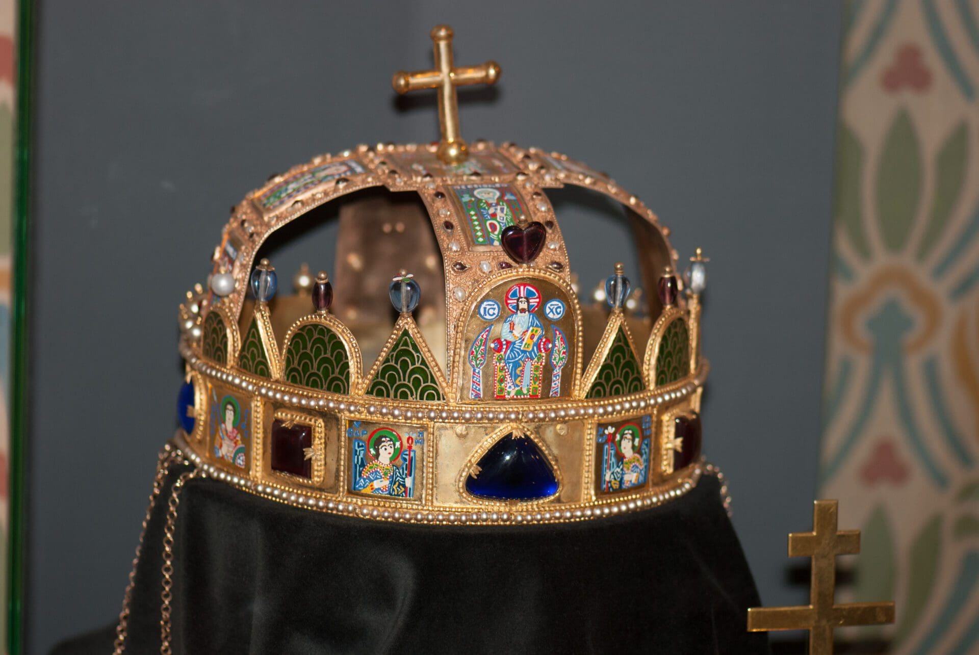 The Holy Crown of Hungary.