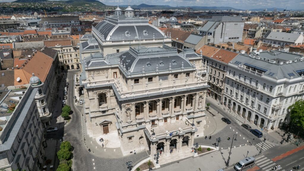 Hungarian State Opera House Boasts Over Fifty Thousand Summer Visitors