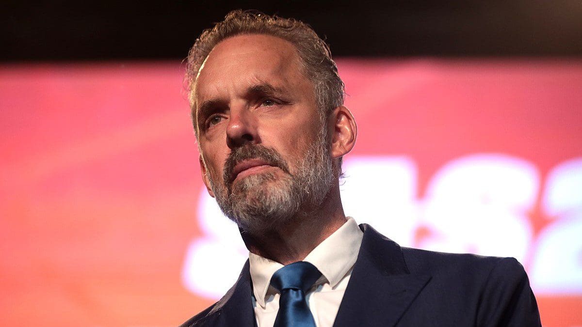 While Canada Vilifies Him, Hungary Recognises Dr Jordan B. Peterson's Work  with High State Award