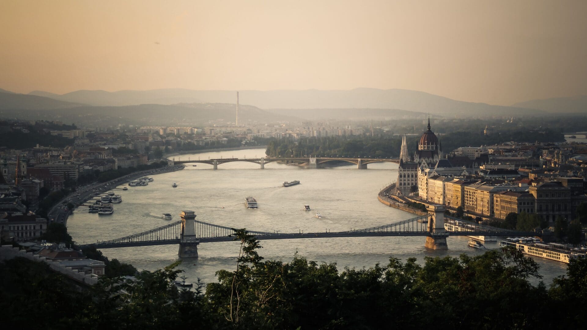 Gellért Hill Skyline