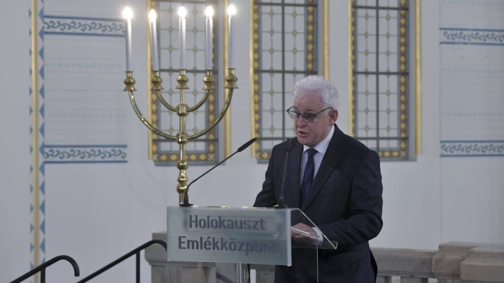 Andor Grósz speaking at the commemoration marking the Memorial day of the Hungarian Viictims of the Holocaust on 13 April 2023 at the Holocaust Memorial Centre in Budapest.