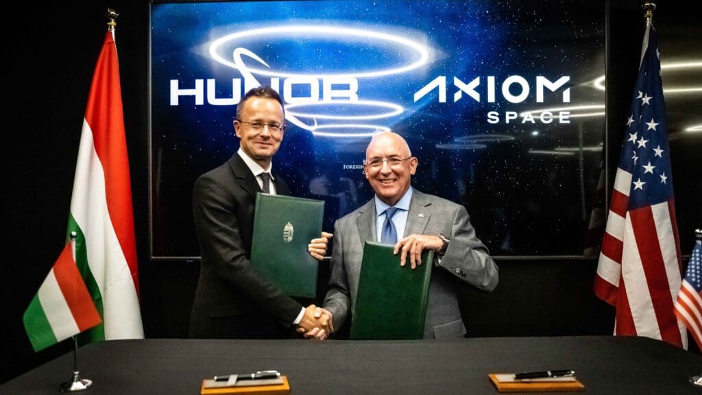Hungary Finalizes Return to Human Spaceflight with Axiom Space Contract