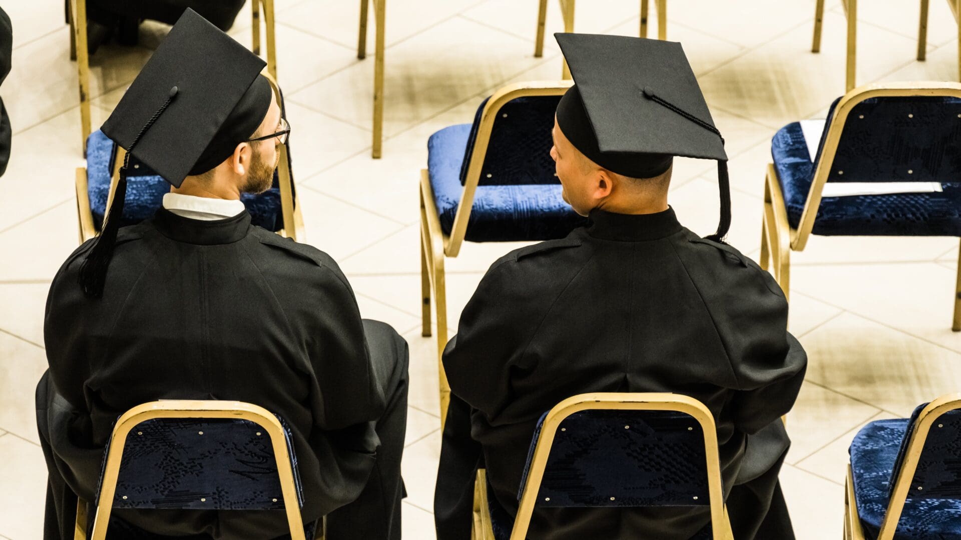 Graduates of the Faculty of Economics of ELTE University on 3 September 2022.