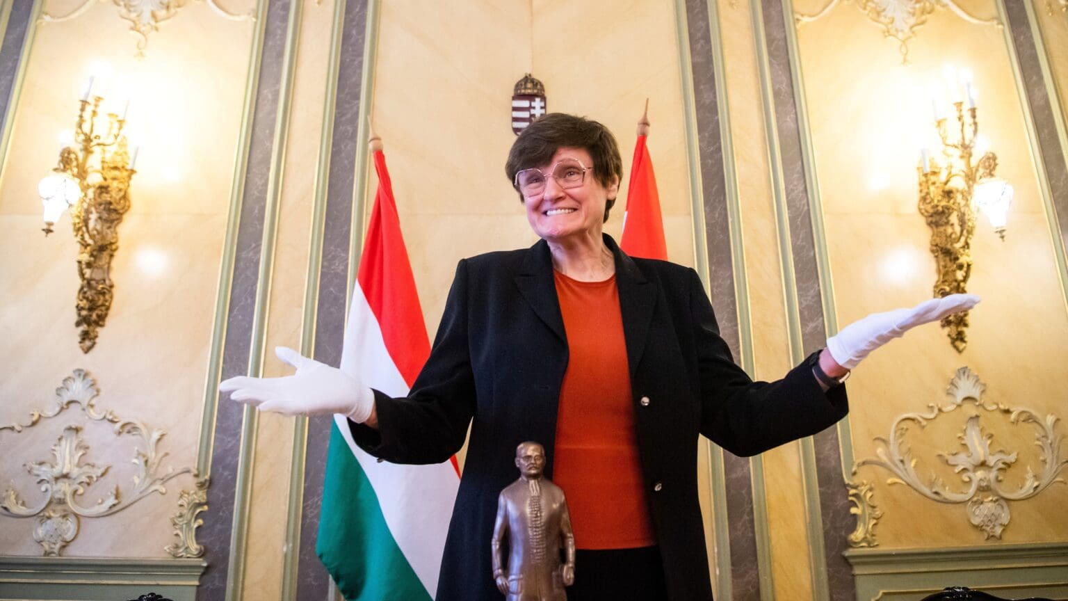President Novák, PM Orbán Congratulate Nobel  Laureate Katalin Karikó