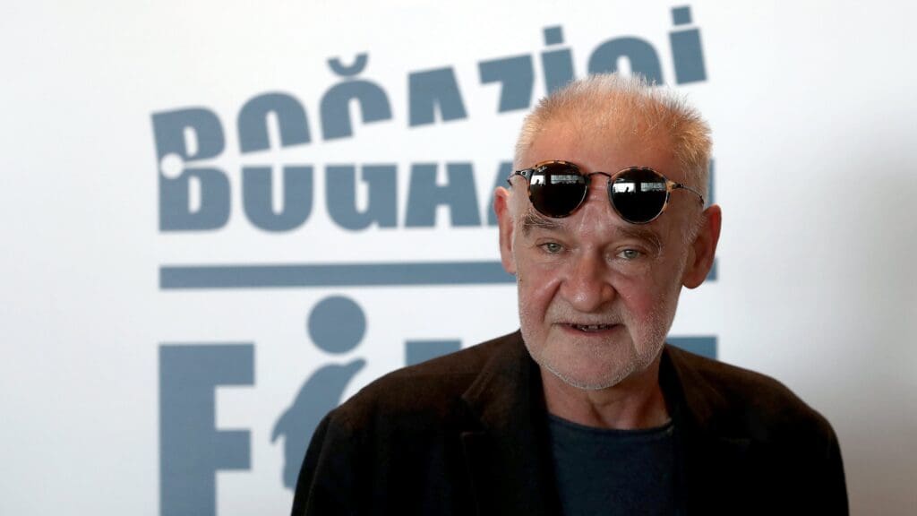 Director Béla Tarr Expected to Receive Honorary Award from European Film Academy