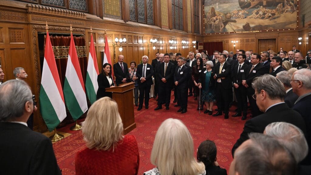 President Katalin Novák speaking at the reception held in honour of the members of the Hungarian Permanent Conference and the Diaspora Council on 16 November 2023.