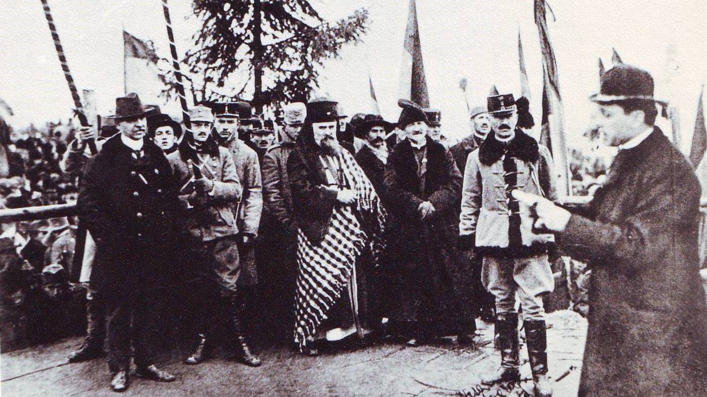 Romanian Catholic Bishop Iuliu Hossu in the Assembly of the People reading the Act Union of Transylvania with Romania on 1 December 1918.