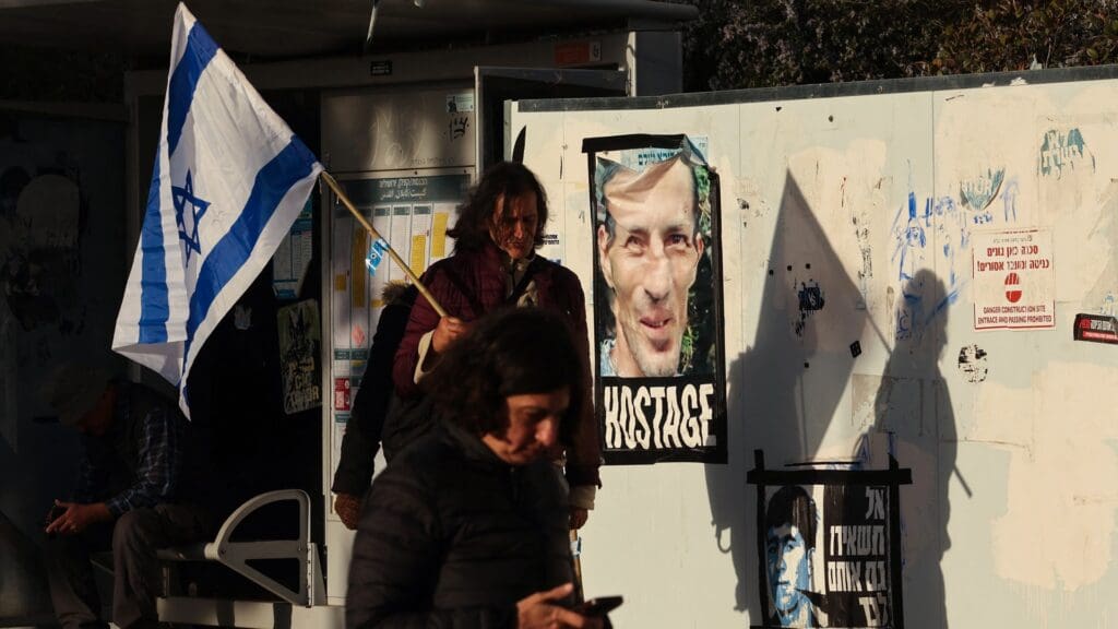 Jerusalem Post: Israeli Hostages Granted Hungarian Citizenship
