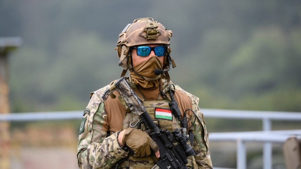 A SOF soldier of the Hungarian Defences Forces before a special operations exercise in the Bakony Mountains on 1 September 2022.