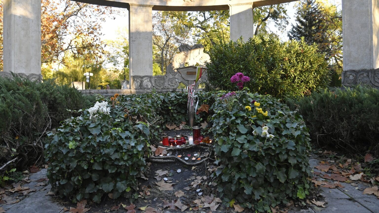 Budapest’s Historic Cemeteries and National Park of Mourning Attract Growing Interest