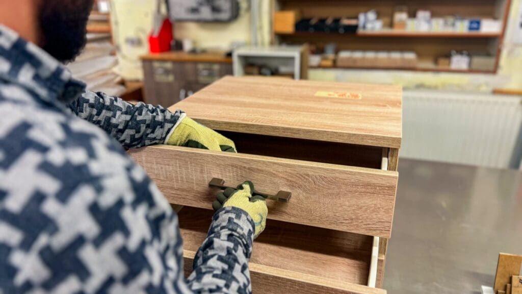 Hungarian Inmates Assist in the Furnishing of the High-Tech Csenger Prison