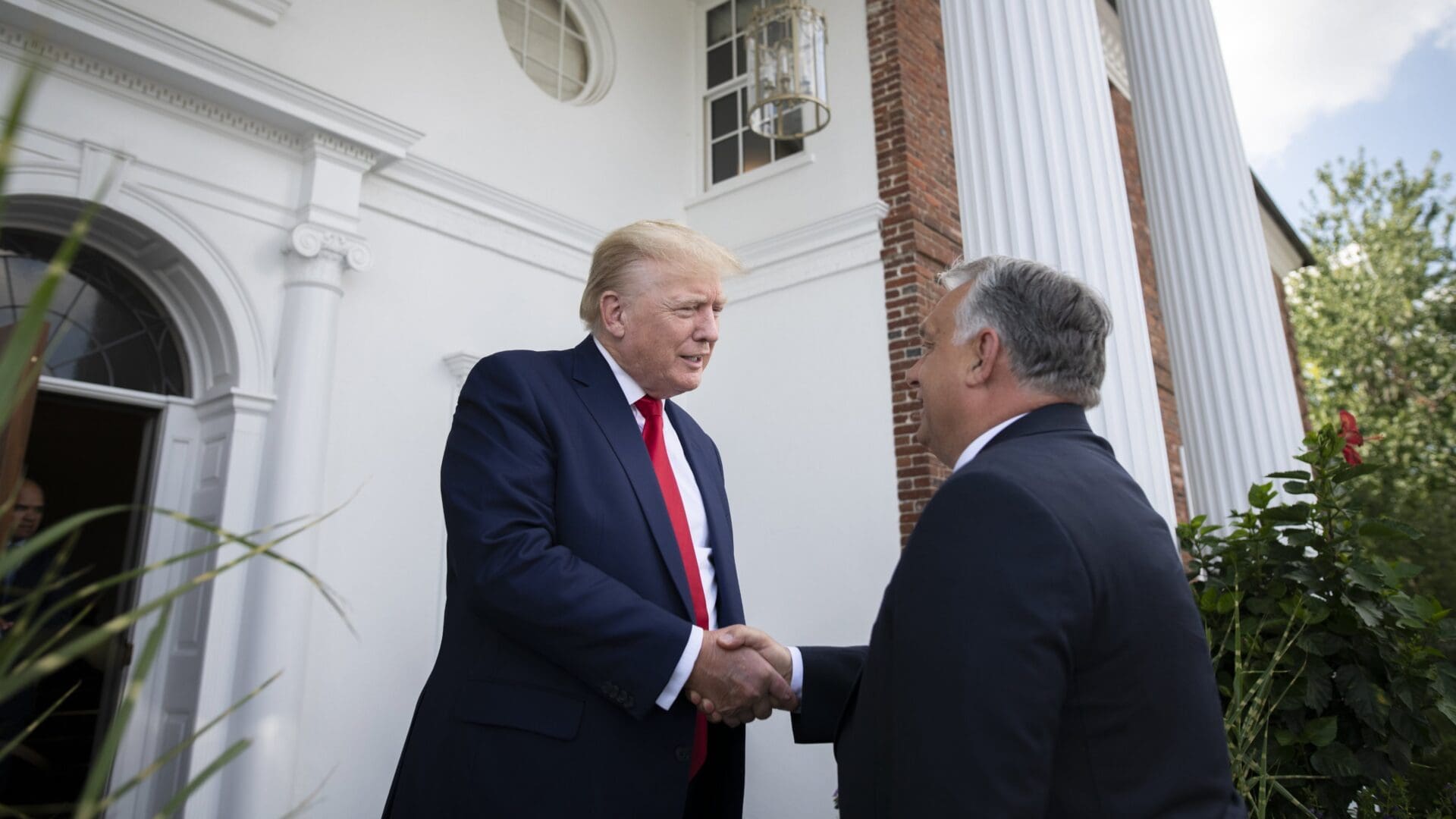 Donald Trump welcomes Viktor Orbán at his Bedminster, NJ estate on 2 August 2022.