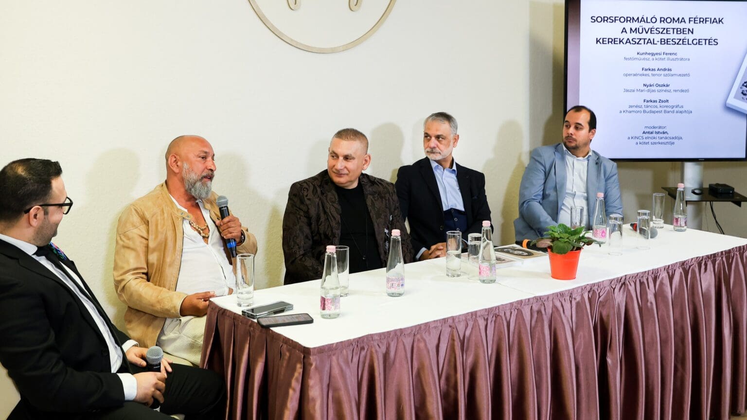 Book Featuring Successful Hungarian Roma Men Launched at Mária Kopp Institute