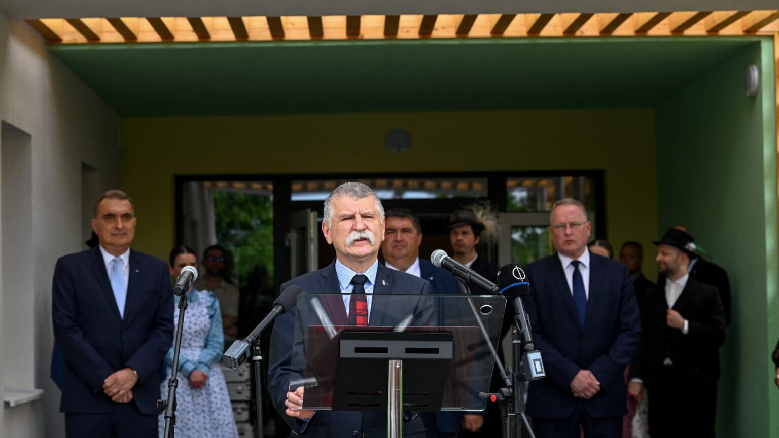 House Speaker Kövér Stresses Importance of Children and Education at Nursery Opening