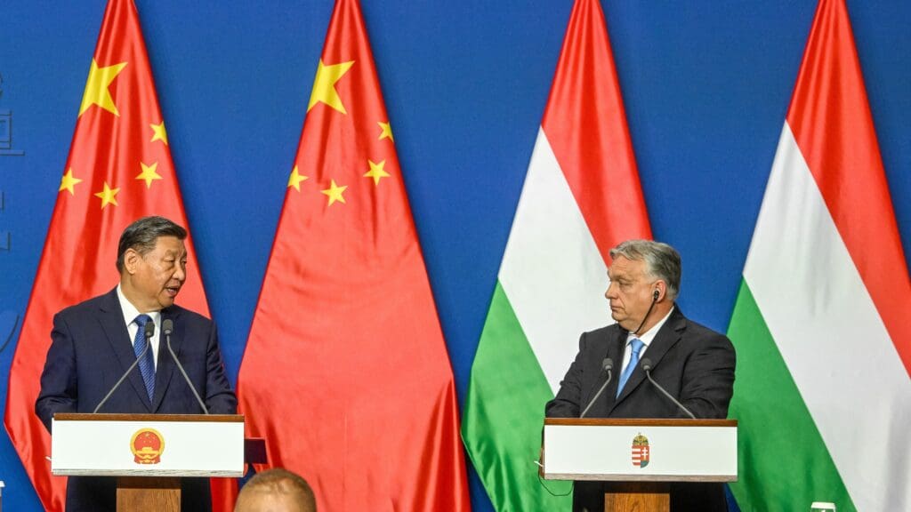 Viktor Orbán Endorses Chinese Peace Initiative in Joint Statement with President Xi Jinping