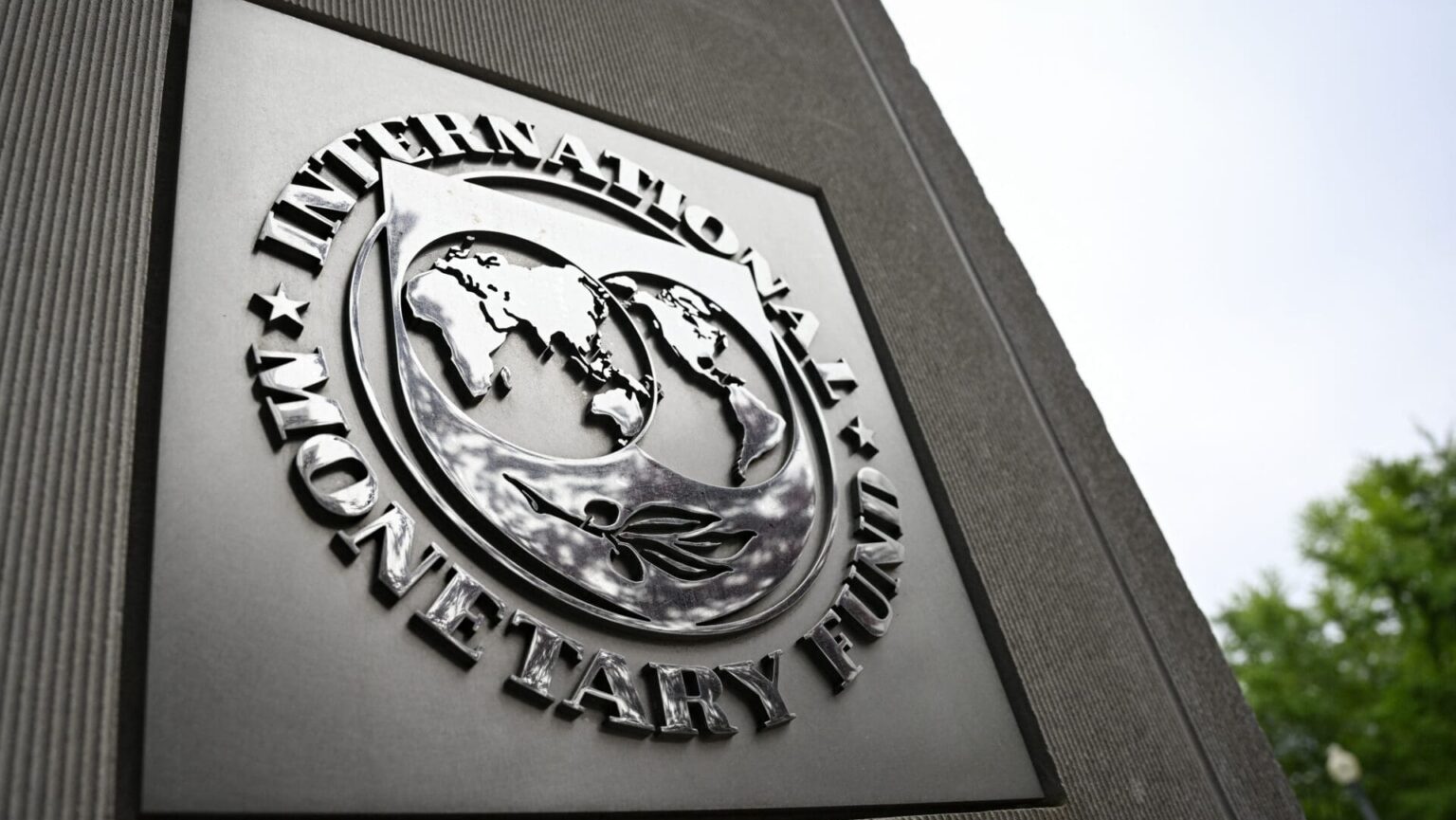 IMF Country Report on Hungary Suggests 2008-Like Measures for the Economy — Balázs Orbán: Never Again!