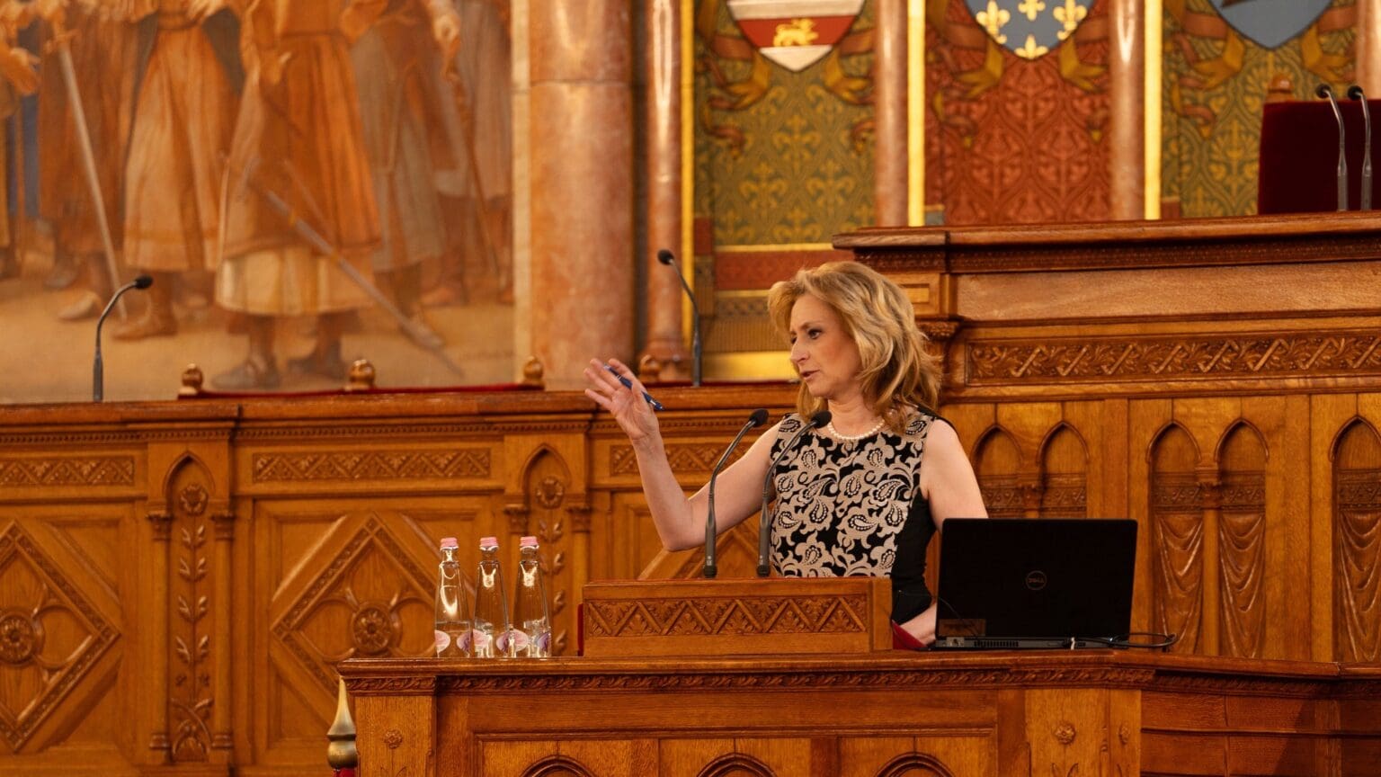 Space Research Ministerial Commissioner Highlights Women in Science at Budapest Event