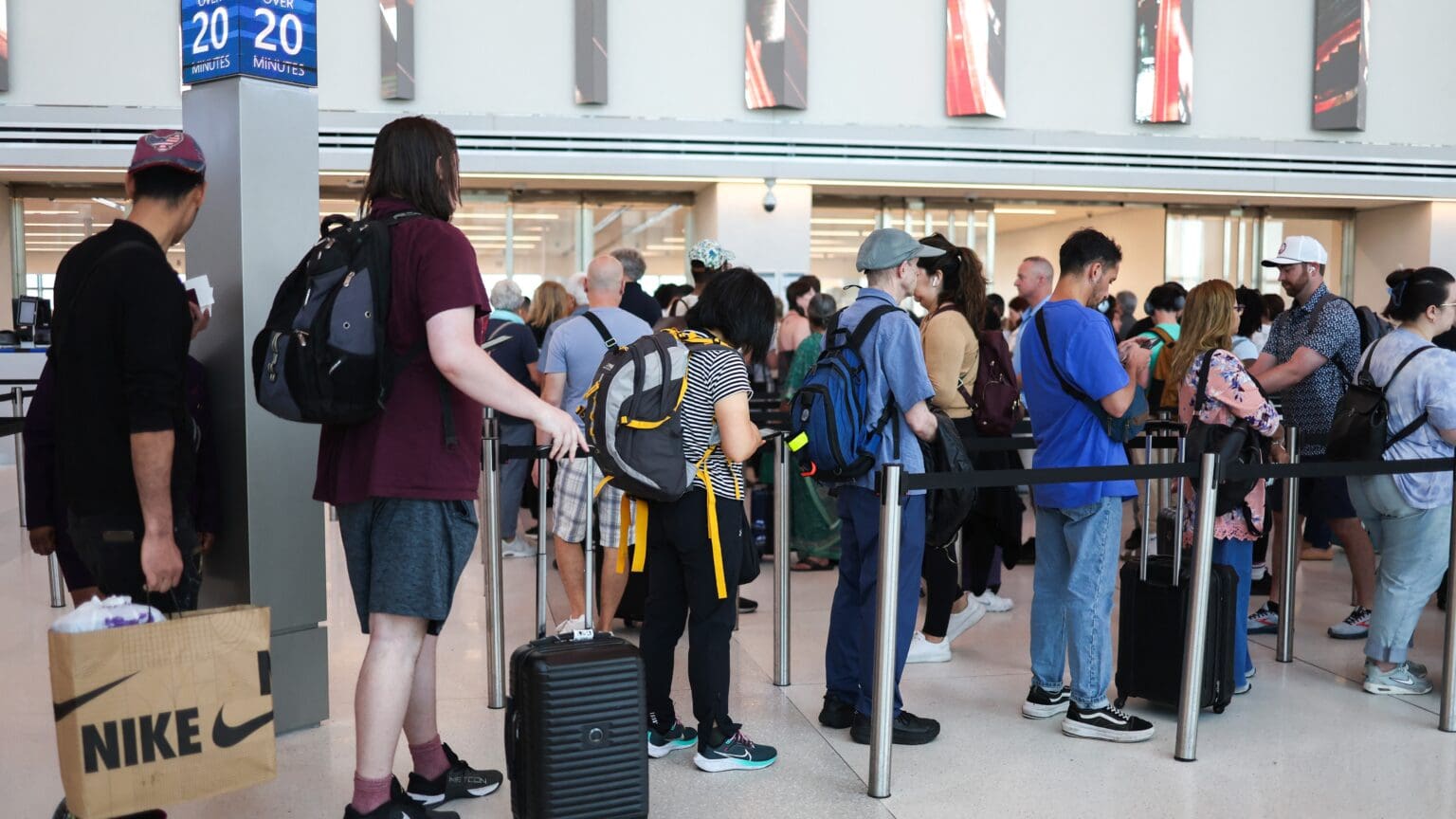 How America’s Airports Underscore Its Decline