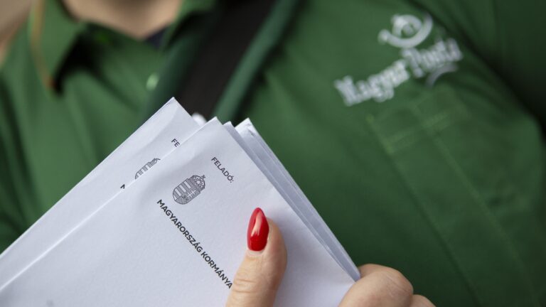 Hungary Begins Printing Ballots for Ukraine’s EU Membership Vote