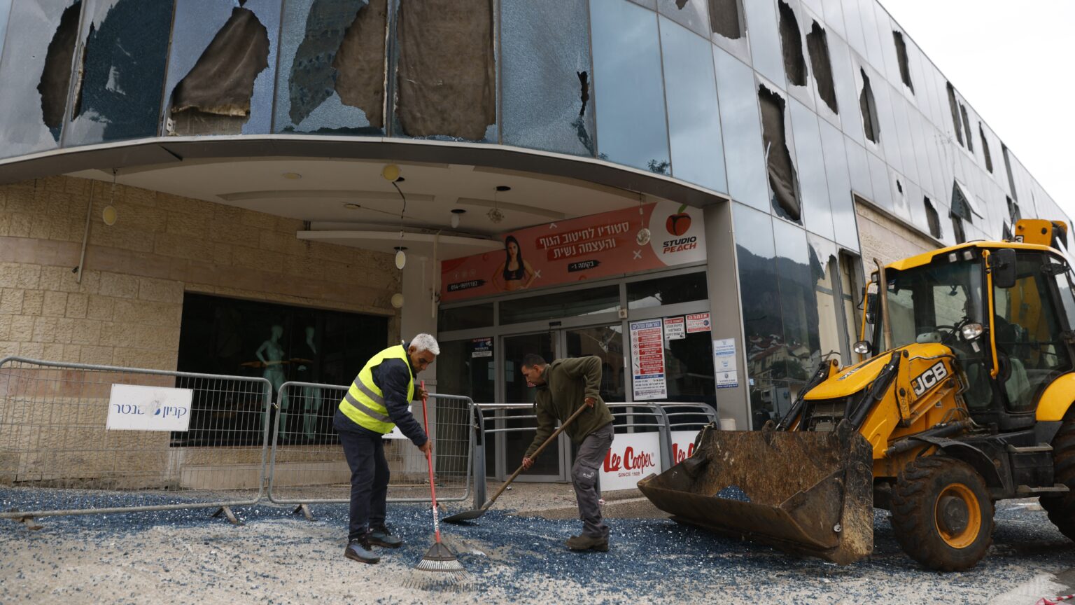 Israel and Hezbollah Agree to Ceasefire After 14 Months of Conflict