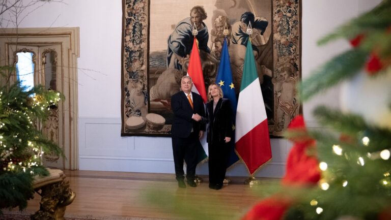 Giorgia Meloni Praises Hungarian EU Presidency During Meeting with PM Orbán
