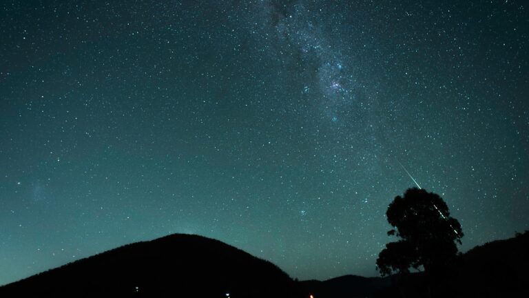 Hungarian Researchers Advance Space Weather Forecasting for Safer Satellites