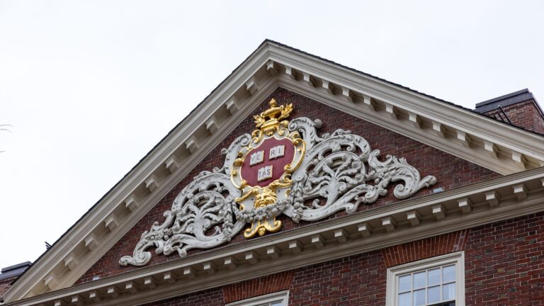 Hungary Eyes Deeper Academic Ties with Harvard and Yale