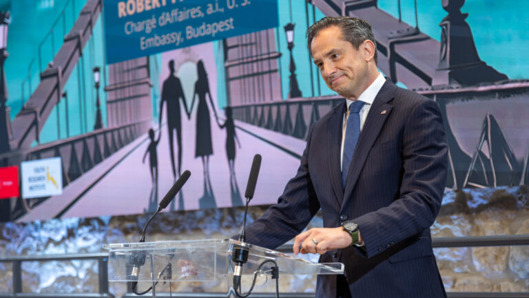 US Embassy Chargé d’Affaires Robert Palladino Speaks at Danube Family Conference