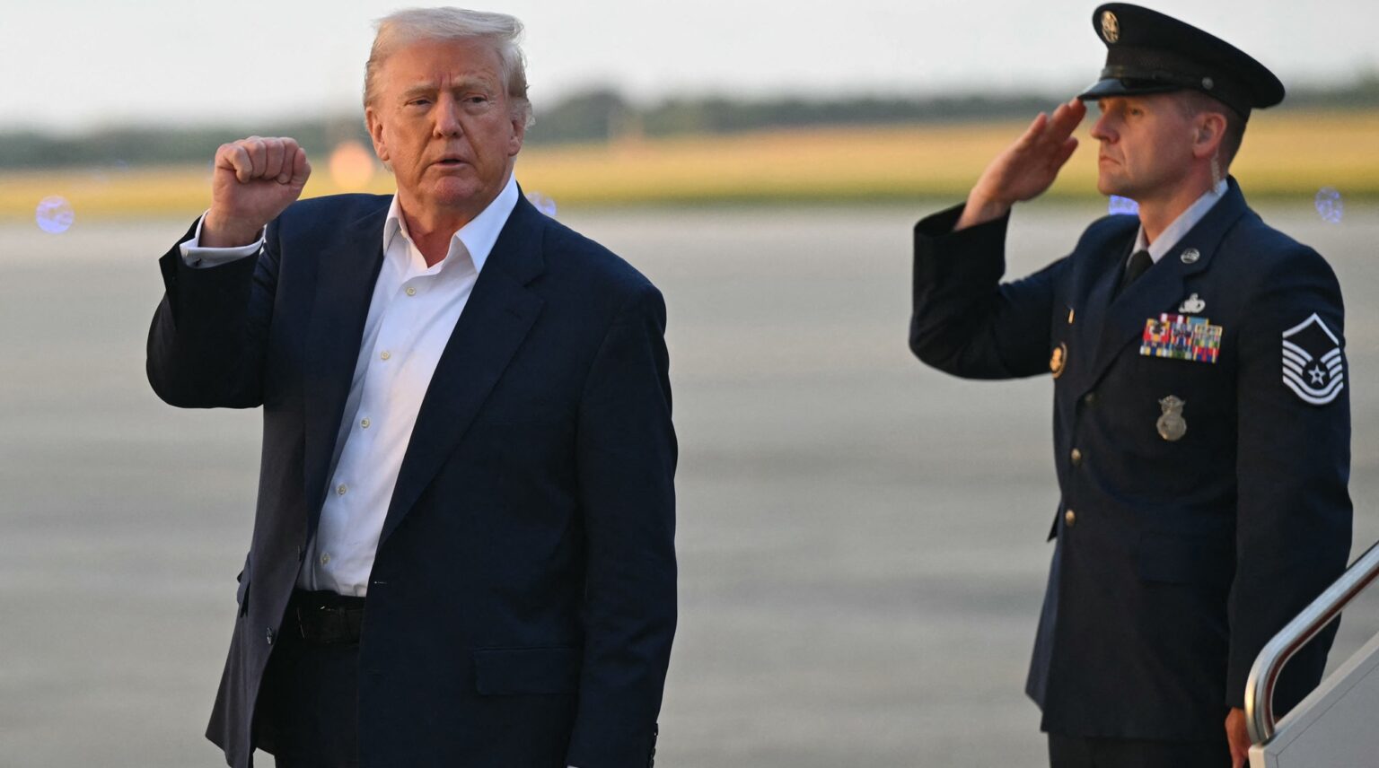 Does Donald Trump’s Approval Rating Even Matter Anymore?