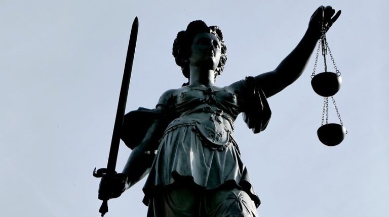 A Special Tribunal for Ukraine: What Practical Consequences?