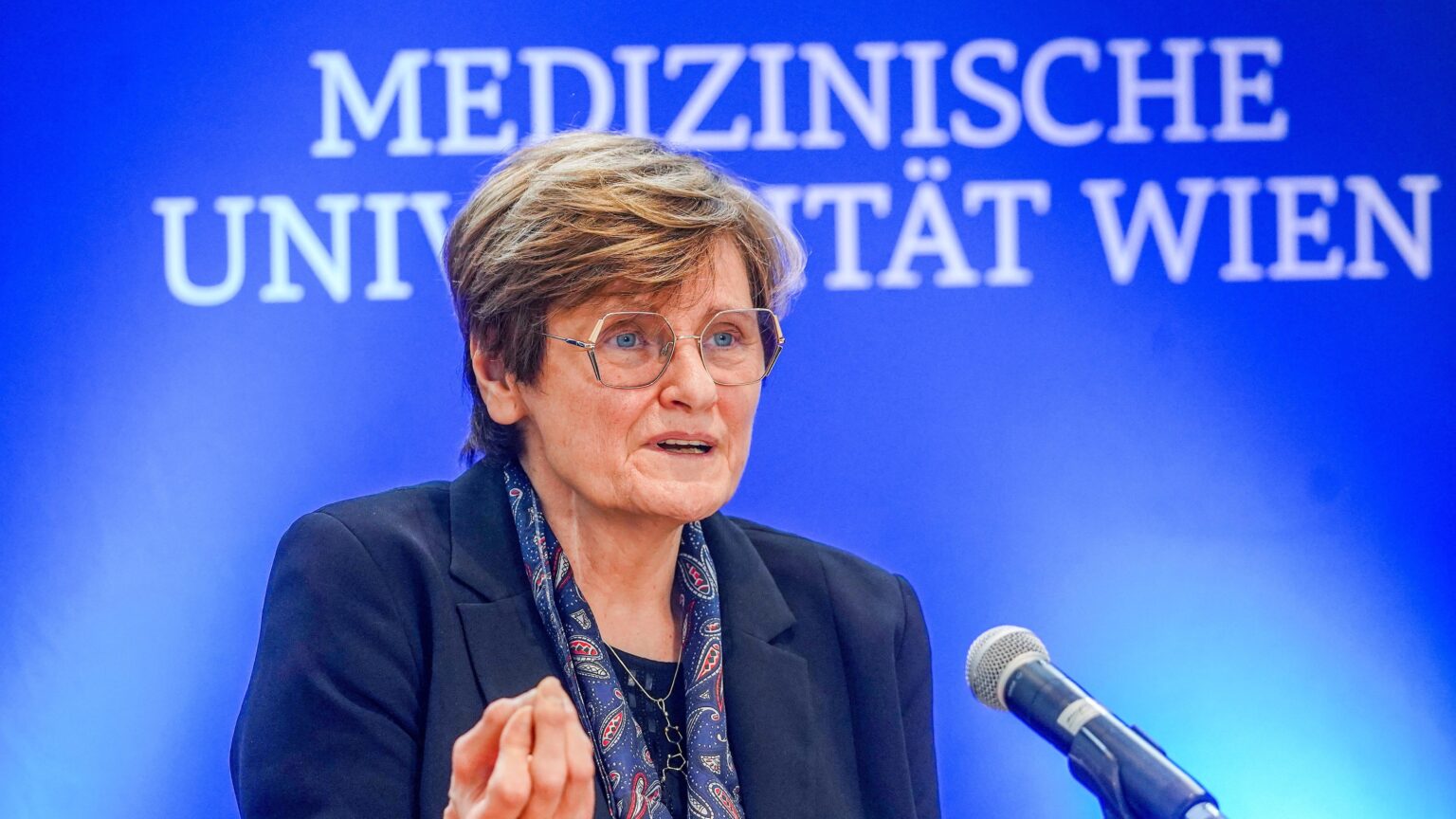 Vienna Exhibition Honours Katalin Karikó’s Scientific Legacy