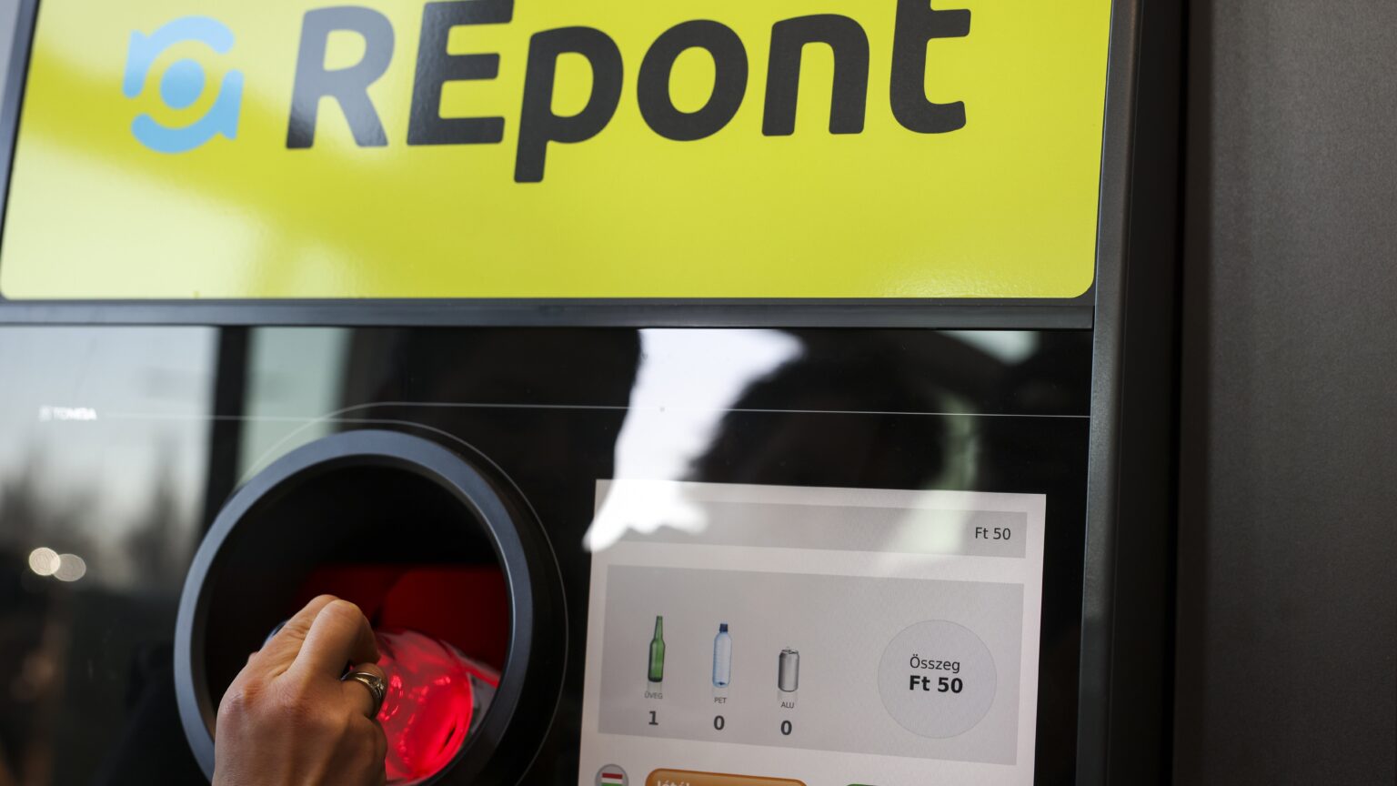 Hungarians Embrace Recycling with Billions of Bottles Returned