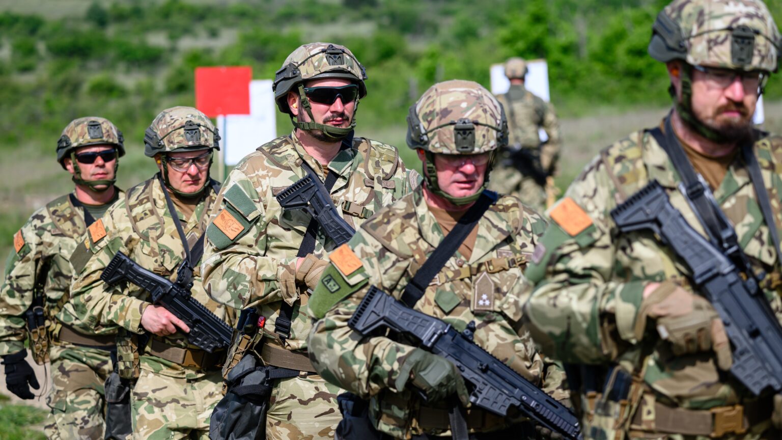Hungarian Reservists and Ohio National Guard Conduct Joint Live-Fire Drill in Hungary