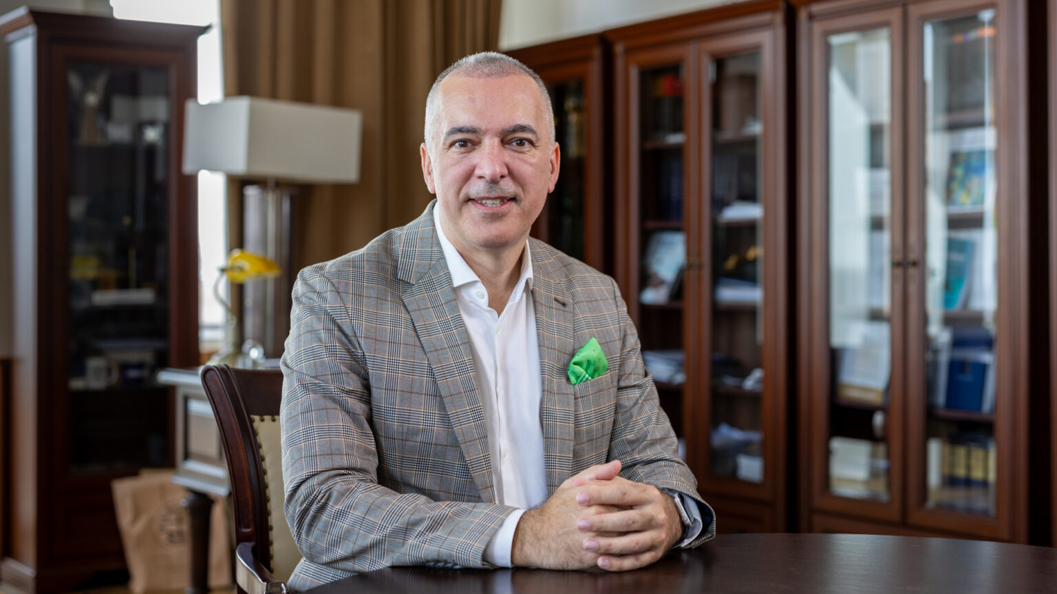 Guiding Hungarian Firms into US Market — An Interview with Martin Zsarnóczky of AmHunCham