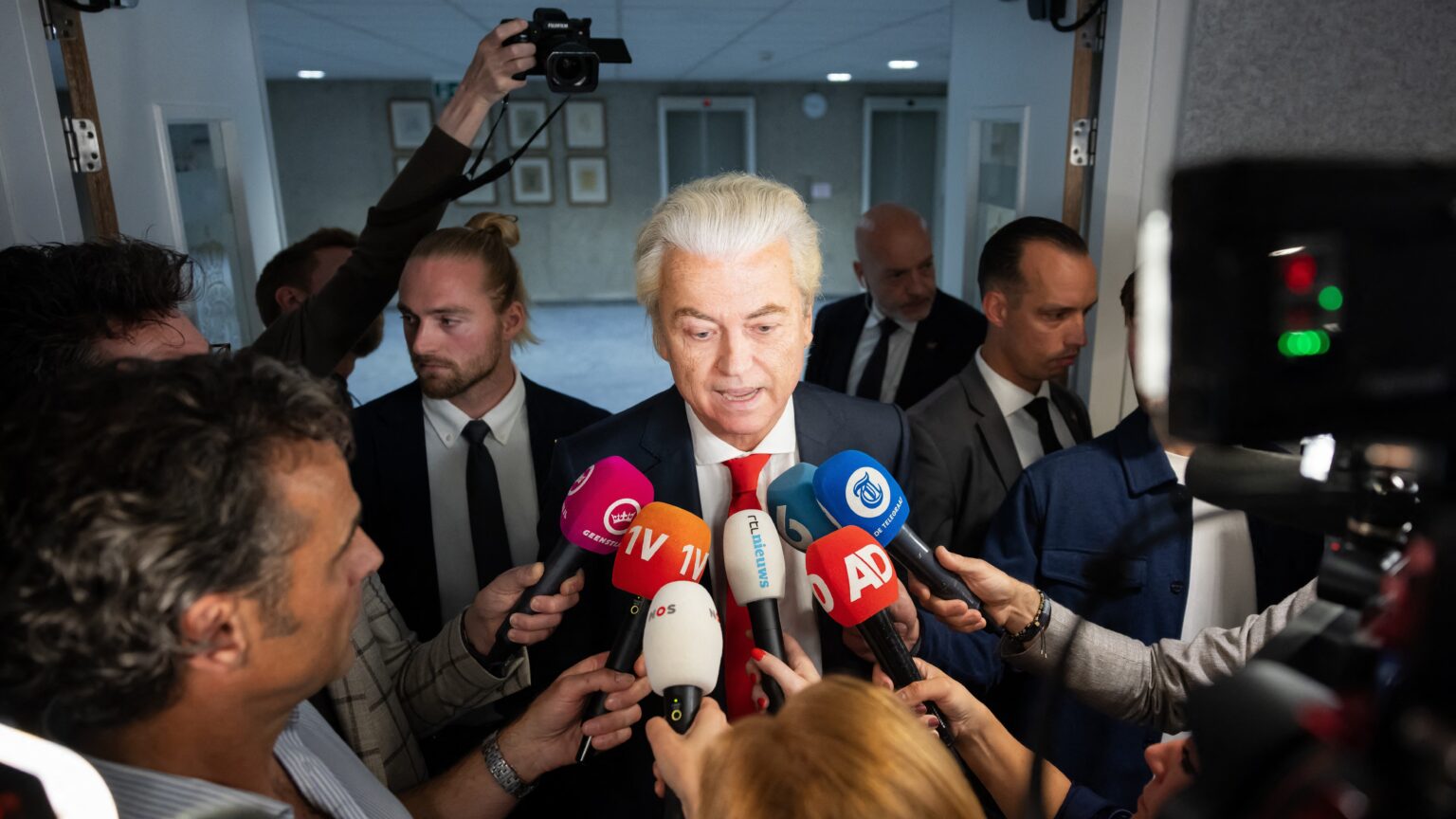 How the ‘Most Right-Wing’ Government in Dutch History Fell Apart