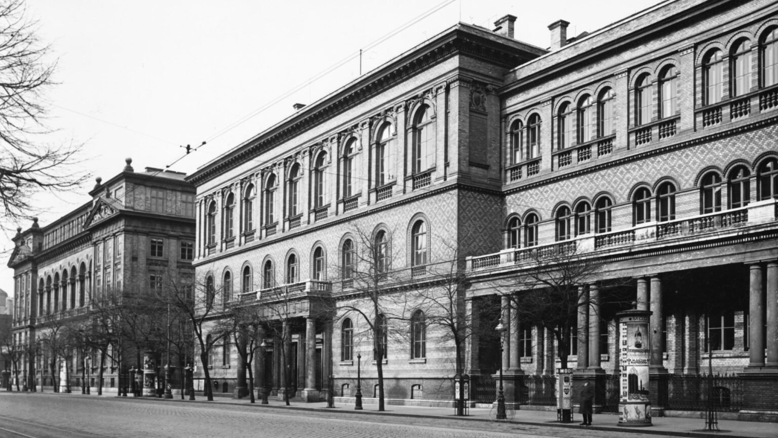 Ernő Fináczy and the Moral Purpose of Education in 20th-Century Hungary