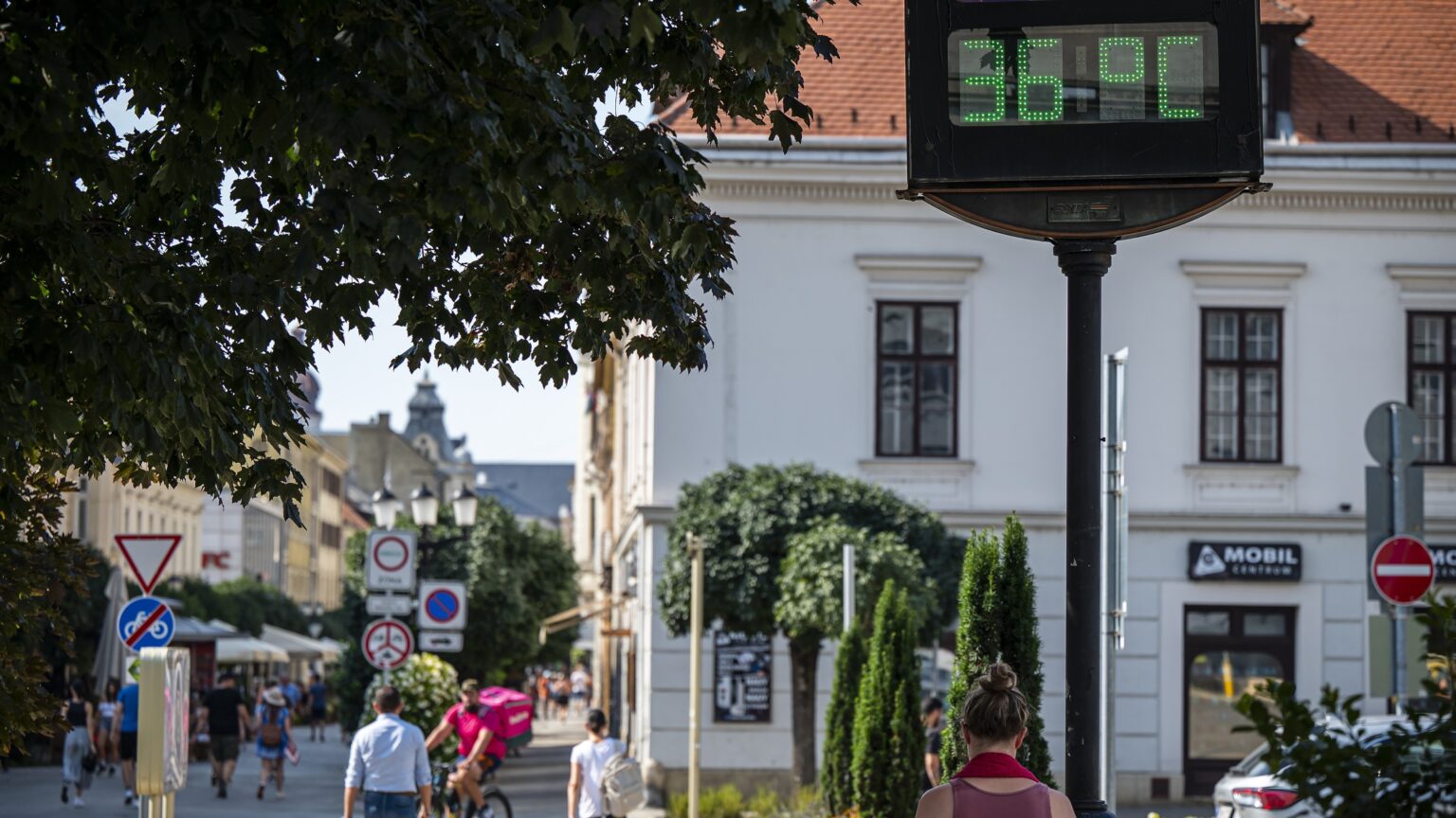 Hungary Issues Nationwide Second-Level Warning Due to Extreme Heat