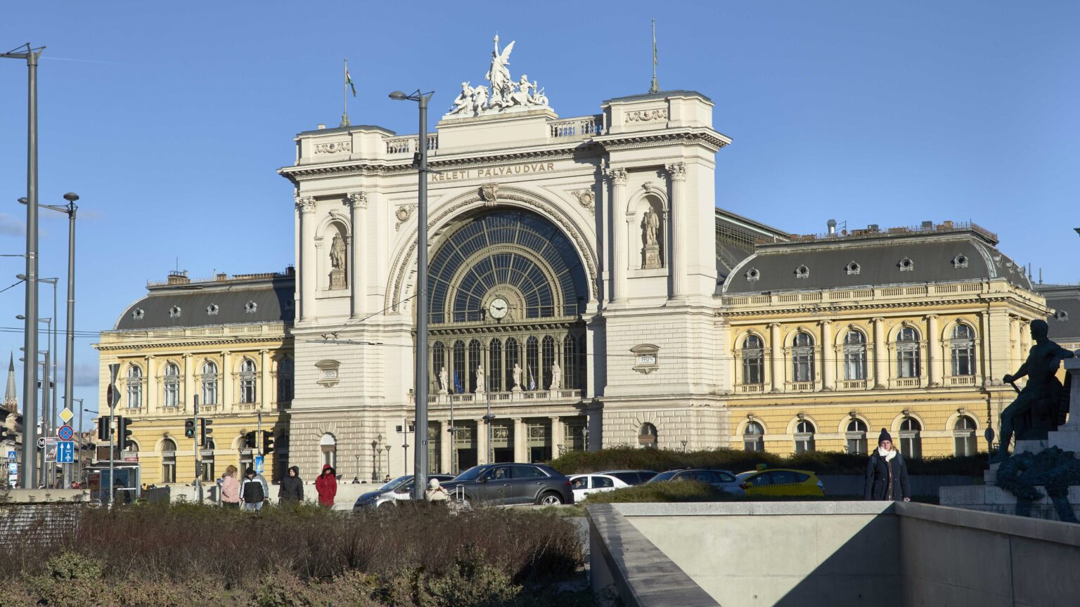 MÁV Launches 4.4 Billion Forint Upgrade of Keleti Railway Terminal