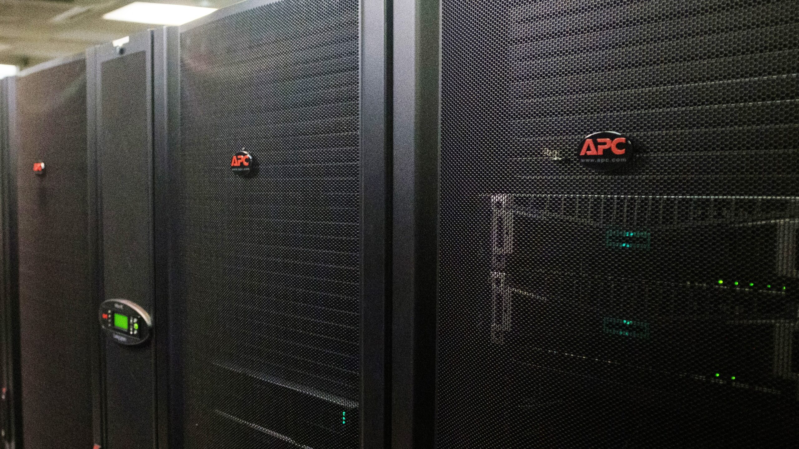 Hungary Boosts AI Research with New Supercomputer at University of Szeged